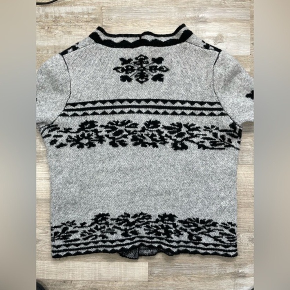 Wool Blend Essitam Zora Mexico Cardigan W/ M Grey Black Floral Knit LN/NWOT - Picture 6 of 10